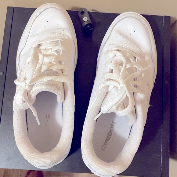 Gently worn. In good condition - Picture 1 of 7